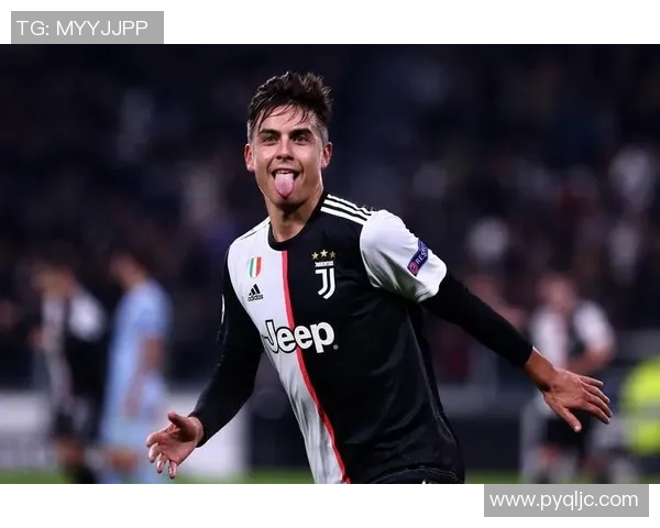 高清球星足球壁纸精选展现顶级球员风采与竞技魅力，尽享体育视觉盛宴